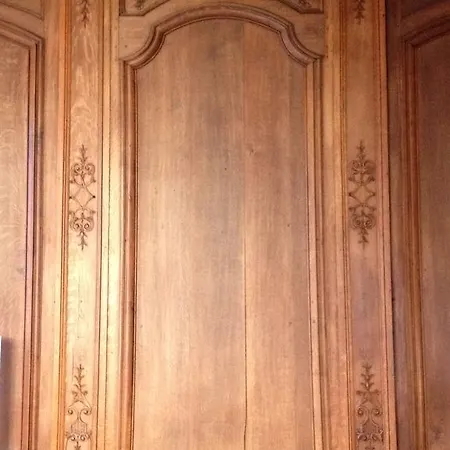 Le 1725 Apartment